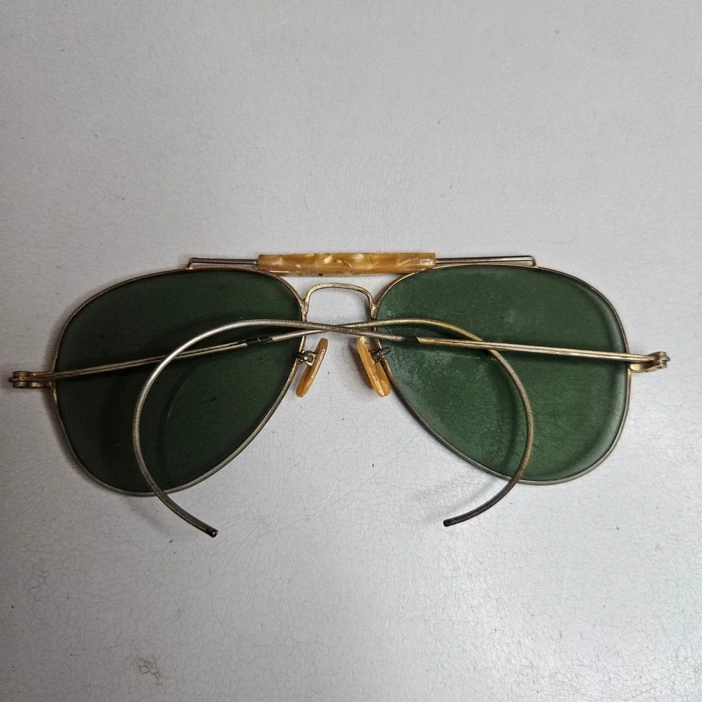 Unbranded vintage aviator